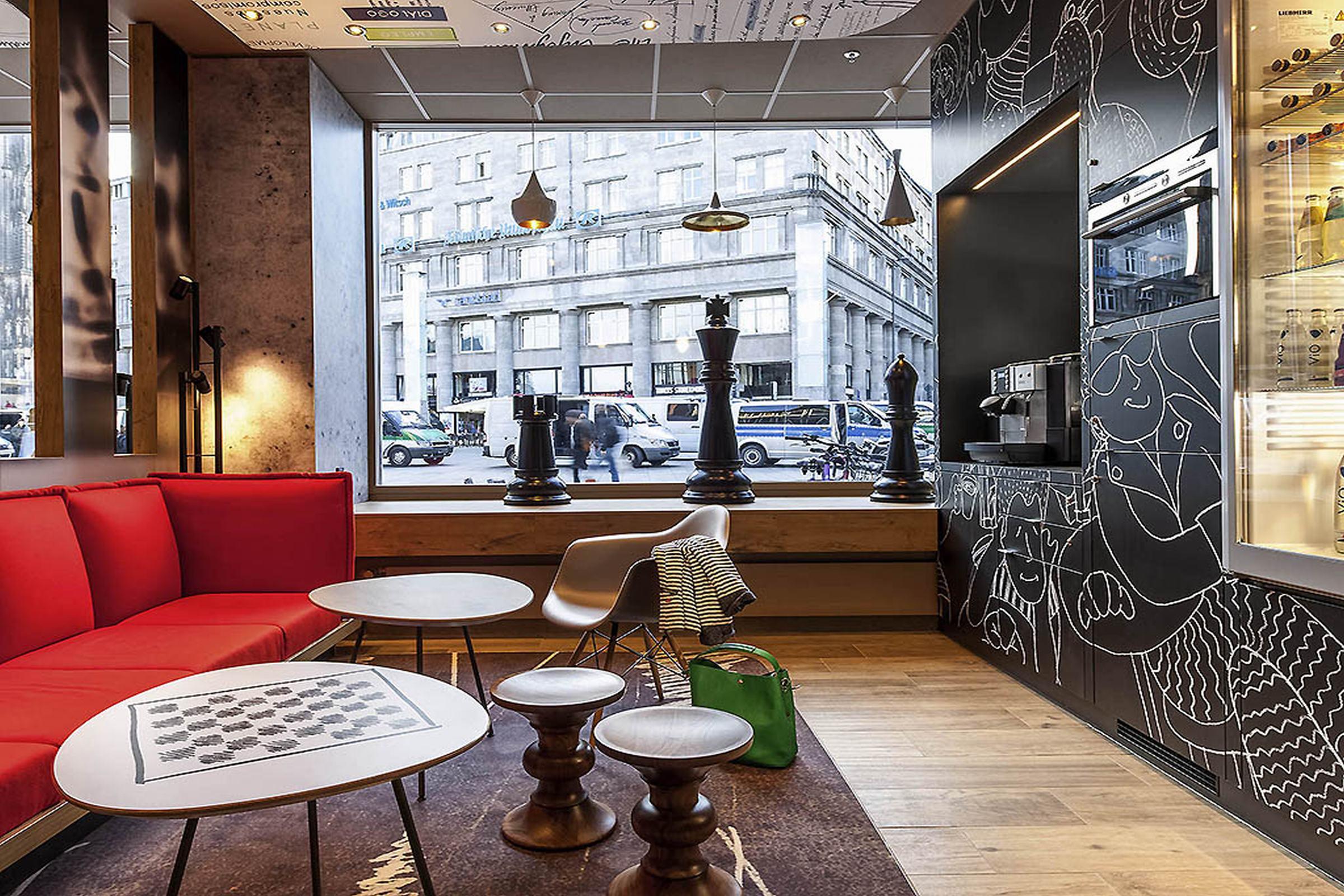 Ibis Hotel Koeln Am Dom Екстериор снимка