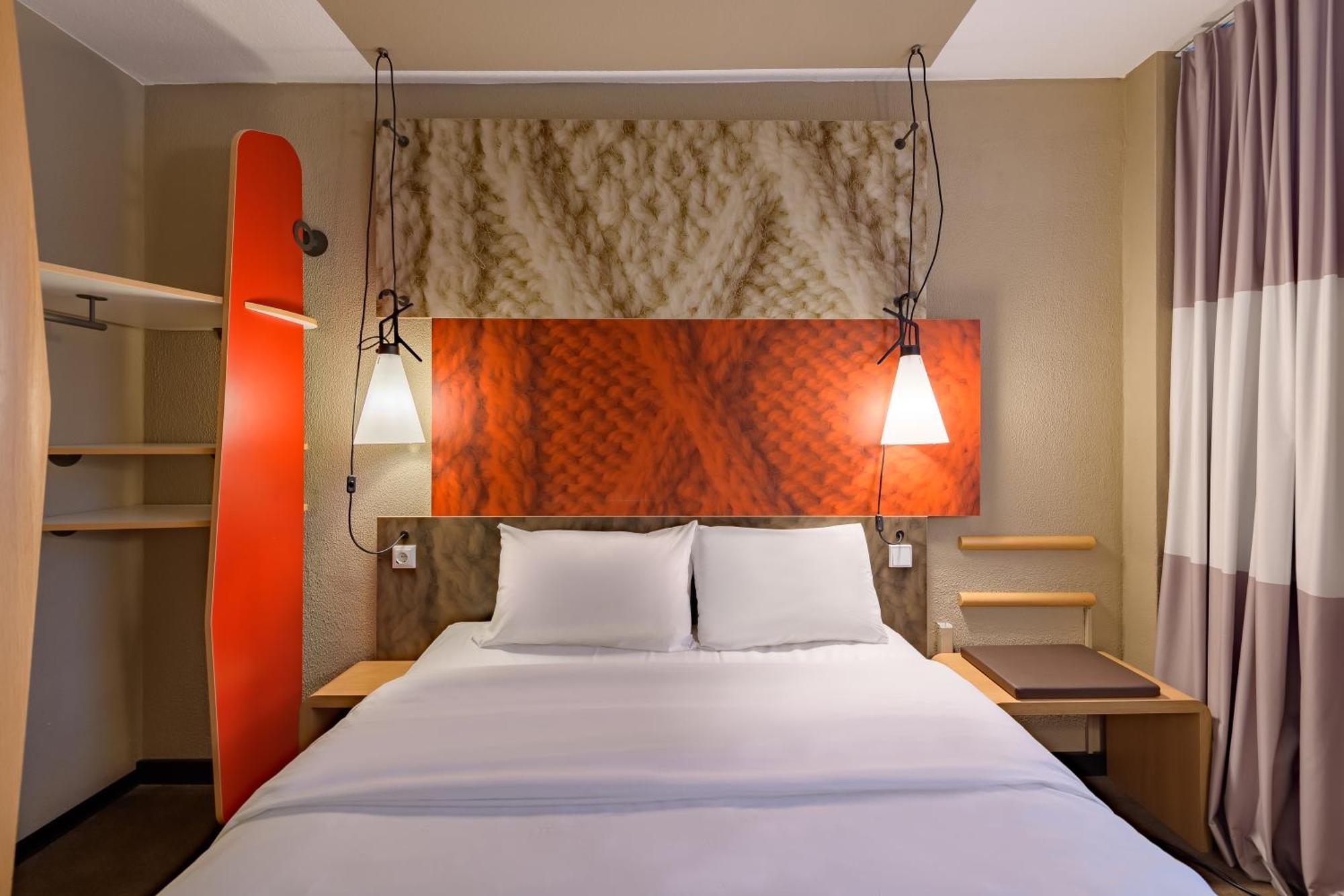 Ibis Hotel Koeln Am Dom Екстериор снимка