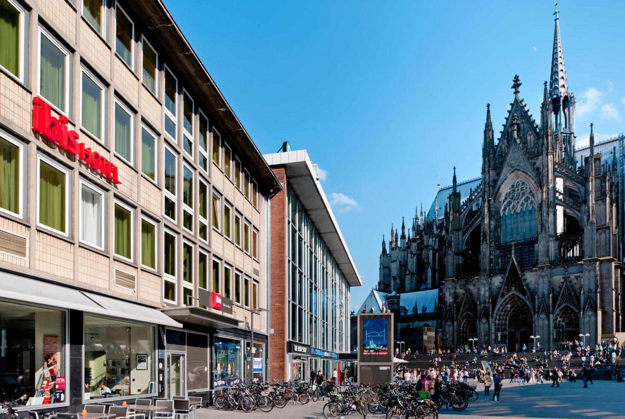 Ibis Hotel Koeln Am Dom Екстериор снимка